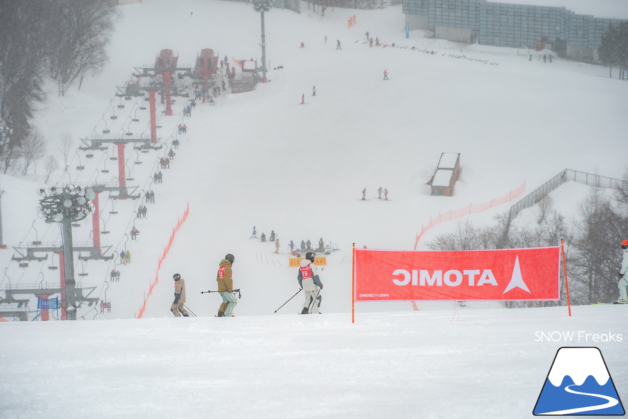 なんと約10年ぶりの「技術選」撮影?! PREMIER SKI ACADEMY presents 『2026プレミアカップ・スキー技術選』レポート！｜朝里川温泉スキー場